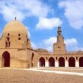 بالصور المساجد الاثرية في مصر