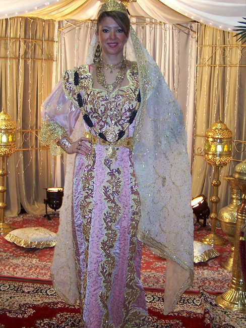 بالصور الملابس التقليديه فالجزائر