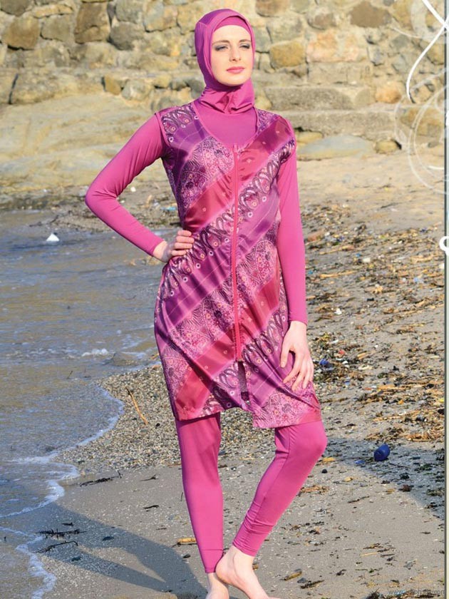 بالصور ملابس للبحر للمحجبات
